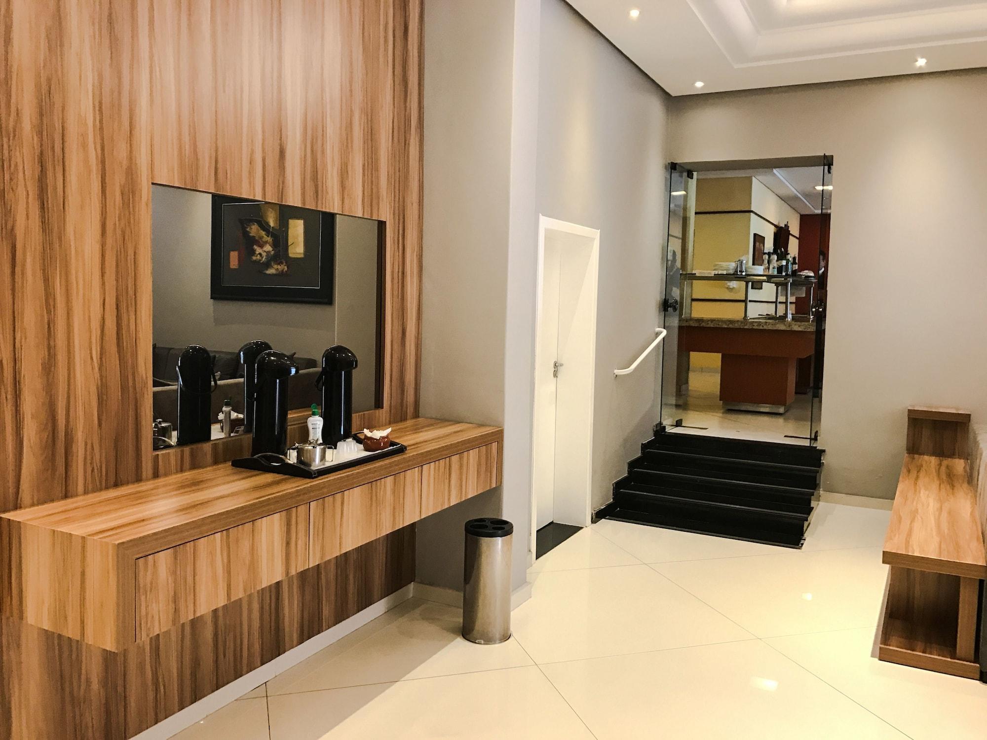 Rede Andrade Mercado Hotel Curitiba Exteriér fotografie