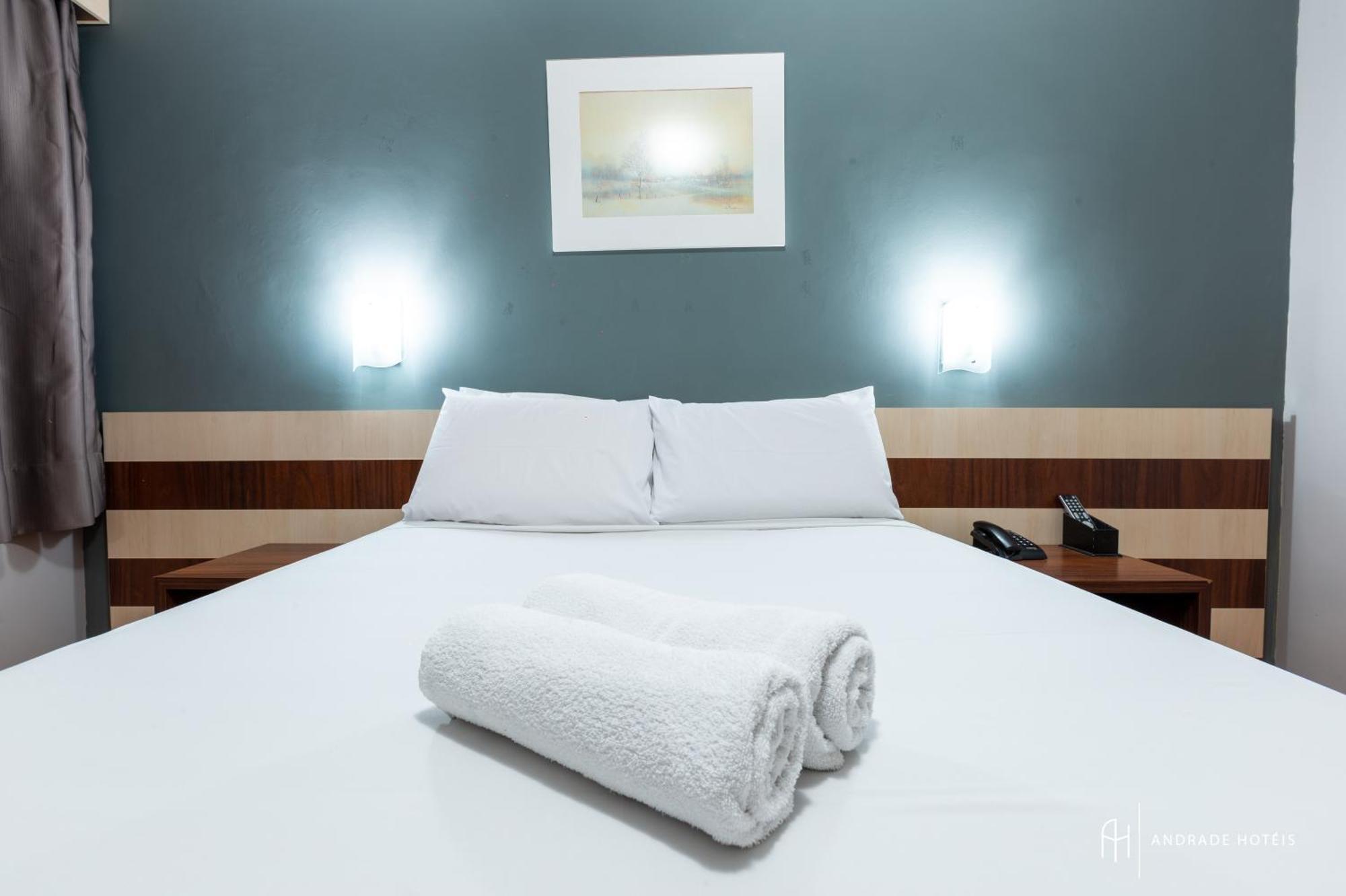 Rede Andrade Mercado Hotel Curitiba Exteriér fotografie